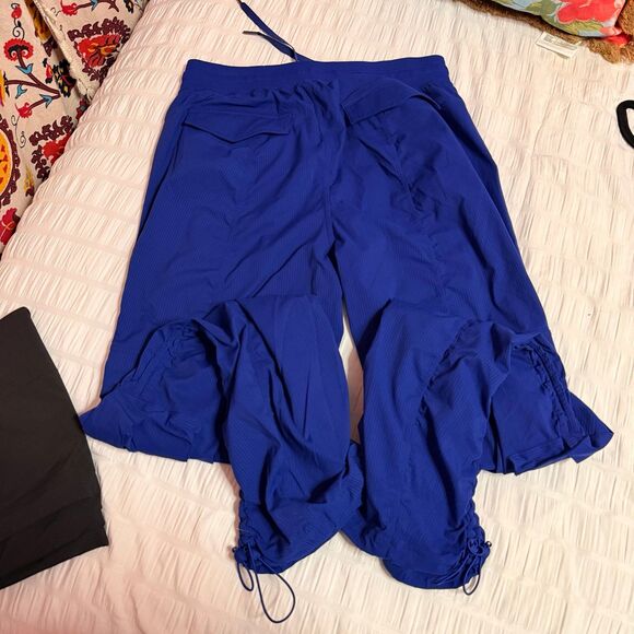 Lululemon Dance Studio Cargo Pant - Picture 2 of 4